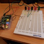 Tiges de framboisier PI et GPIO: Commander une LED avec Bash et Python